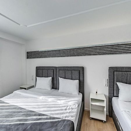 Dido Diamond Hotel Дітценбах Екстер'єр фото