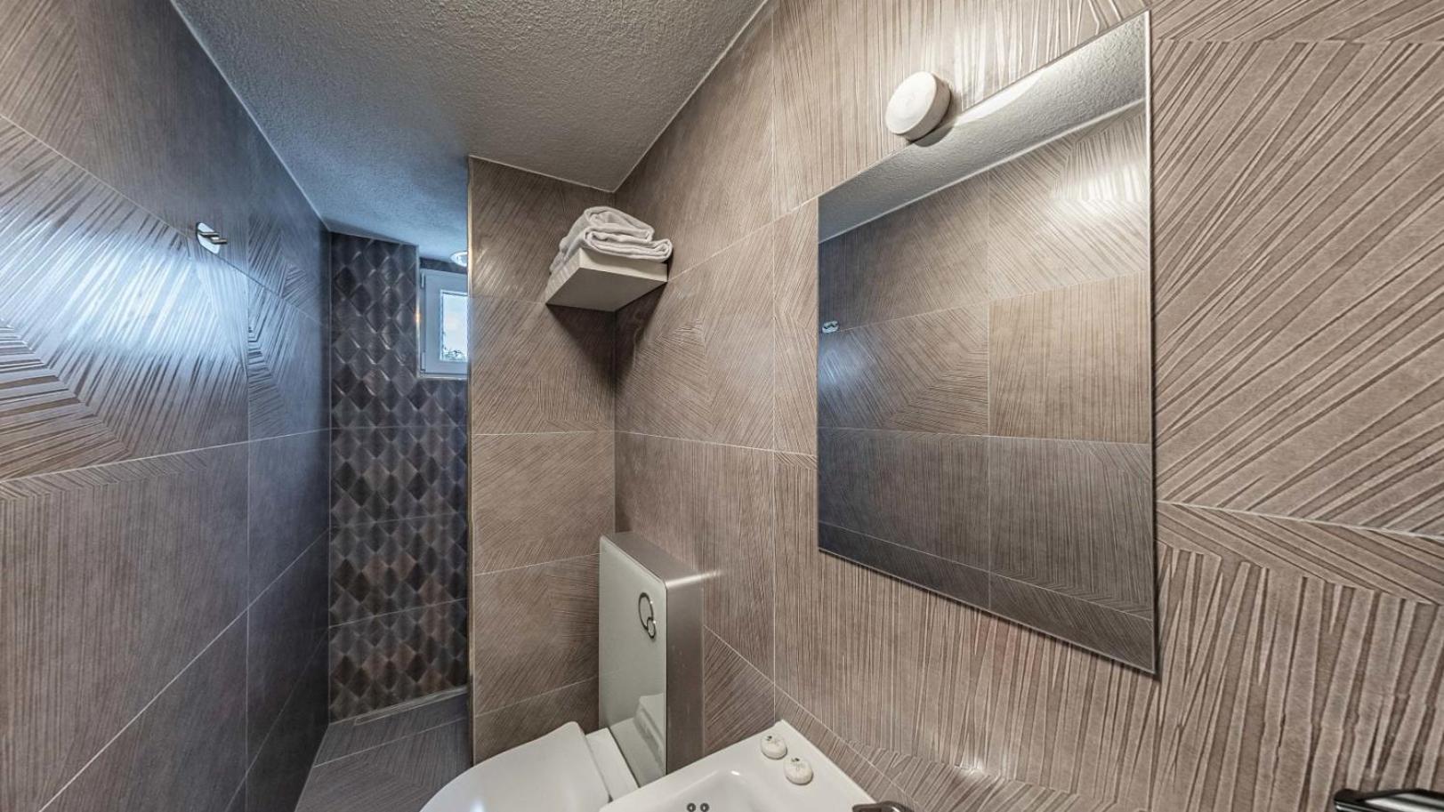 Dido Diamond Hotel Дітценбах Екстер'єр фото